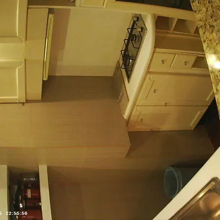 Waterfront Private Room, Own Bathroom Guest house 3*